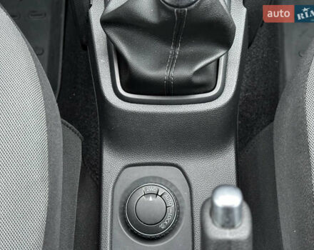 Серый Рено Дастер, объемом двигателя 1.46 л и пробегом 185 тыс. км за 14000 $, фото 35 на Automoto.ua