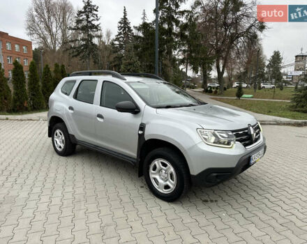 Серый Рено Дастер, объемом двигателя 1.46 л и пробегом 185 тыс. км за 14000 $, фото 16 на Automoto.ua