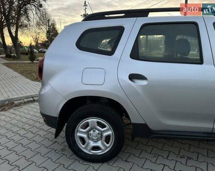 Серый Рено Дастер, объемом двигателя 1.46 л и пробегом 200 тыс. км за 14200 $, фото 18 на Automoto.ua