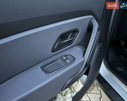 Серый Рено Дастер, объемом двигателя 1.46 л и пробегом 200 тыс. км за 14200 $, фото 24 на Automoto.ua