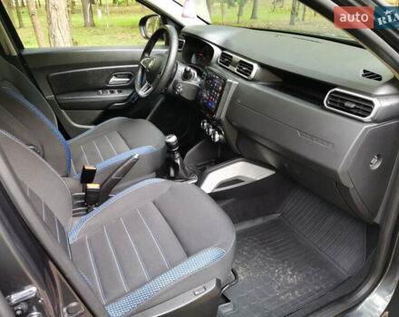 Сірий Рено Дастер, об'ємом двигуна 1.46 л та пробігом 85 тис. км за 18999 $, фото 12 на Automoto.ua