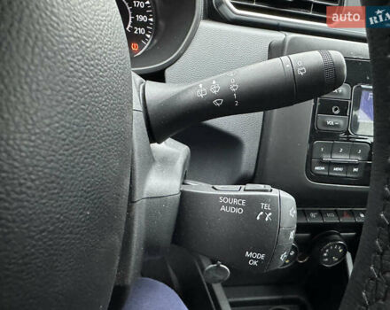 Серый Рено Дастер, объемом двигателя 1.46 л и пробегом 185 тыс. км за 14000 $, фото 46 на Automoto.ua