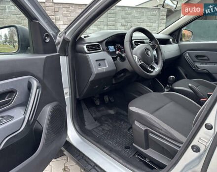 Серый Рено Дастер, объемом двигателя 1.46 л и пробегом 185 тыс. км за 14000 $, фото 30 на Automoto.ua