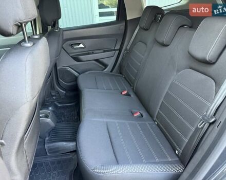 Серый Рено Дастер, объемом двигателя 1.46 л и пробегом 97 тыс. км за 17750 $, фото 34 на Automoto.ua