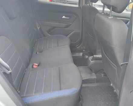 Сірий Рено Дастер, об'ємом двигуна 1.6 л та пробігом 177 тис. км за 12500 $, фото 8 на Automoto.ua