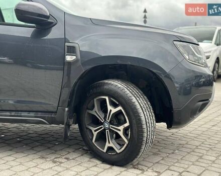 Серый Рено Дастер, объемом двигателя 1.6 л и пробегом 38 тыс. км за 14690 $, фото 12 на Automoto.ua