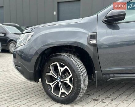 Серый Рено Дастер, объемом двигателя 1.6 л и пробегом 38 тыс. км за 14690 $, фото 4 на Automoto.ua