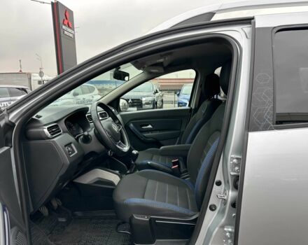 Сірий Рено Дастер, об'ємом двигуна 1.5 л та пробігом 88 тис. км за 18950 $, фото 12 на Automoto.ua