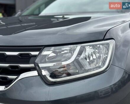 Серый Рено Дастер, объемом двигателя 1.6 л и пробегом 38 тыс. км за 14690 $, фото 1 на Automoto.ua