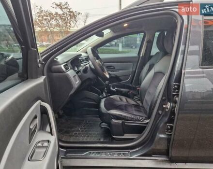 Сірий Рено Дастер, об'ємом двигуна 1.46 л та пробігом 84 тис. км за 19000 $, фото 6 на Automoto.ua