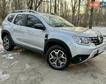 Серый Рено Дастер, объемом двигателя 1.5 л и пробегом 150 тыс. км за 16500 $, фото 2 на Automoto.ua