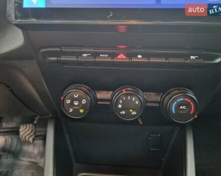 Сірий Рено Дастер, об'ємом двигуна 1.46 л та пробігом 84 тис. км за 19000 $, фото 12 на Automoto.ua