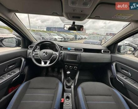 Серый Рено Дастер, объемом двигателя 1.6 л и пробегом 38 тыс. км за 14690 $, фото 31 на Automoto.ua