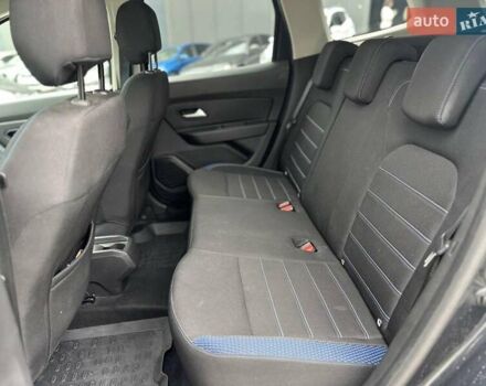 Серый Рено Дастер, объемом двигателя 1.6 л и пробегом 38 тыс. км за 14690 $, фото 29 на Automoto.ua