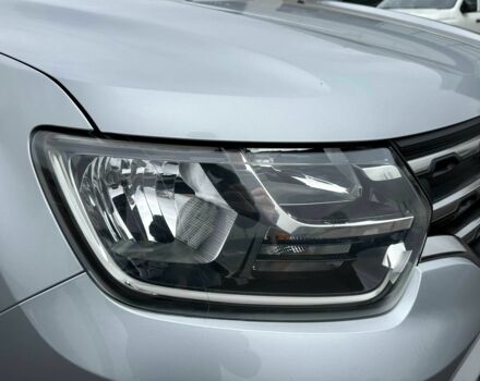 Сірий Рено Дастер, об'ємом двигуна 1.5 л та пробігом 88 тис. км за 18950 $, фото 10 на Automoto.ua