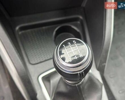 Серый Рено Дастер, объемом двигателя 1.6 л и пробегом 38 тыс. км за 14690 $, фото 25 на Automoto.ua