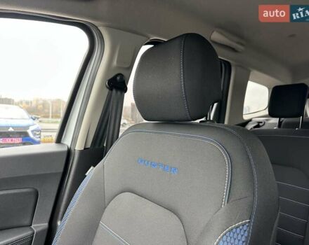 Сірий Рено Дастер, об'ємом двигуна 1.46 л та пробігом 88 тис. км за 18950 $, фото 27 на Automoto.ua