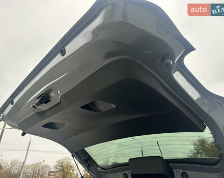 Серый Рено Дастер, объемом двигателя 1.6 л и пробегом 20 тыс. км за 19400 $, фото 34 на Automoto.ua