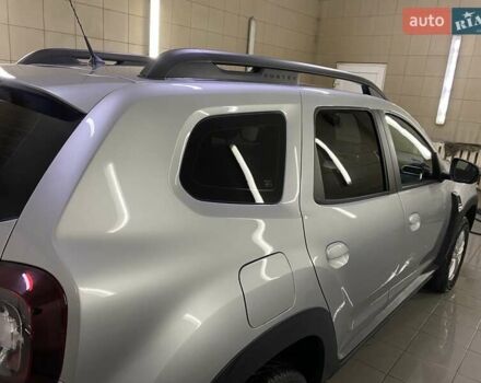 Рено Дастер 2022 в Умани на Automoto.ua Серый Рено Дастер, объемом двигателя 1.6 л и пробегом 69 тыс. км за 19999 $, фото 12 на Automoto.ua