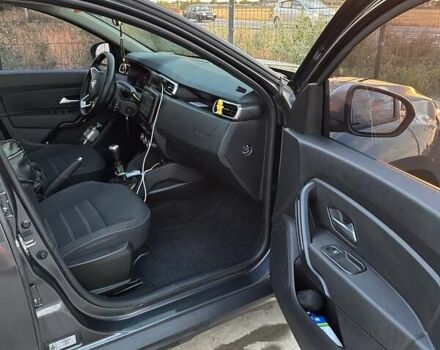 Сірий Рено Дастер, об'ємом двигуна 1.5 л та пробігом 130 тис. км за 17500 $, фото 5 на Automoto.ua