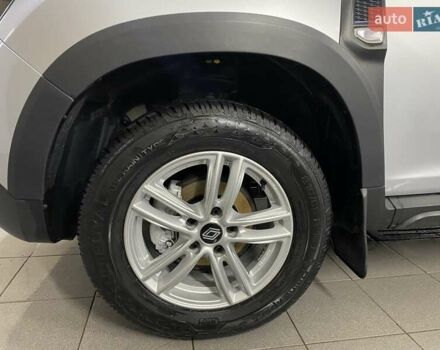 Рено Дастер 2022 в Умани на Automoto.ua Серый Рено Дастер, объемом двигателя 1.6 л и пробегом 69 тыс. км за 19999 $, фото 16 на Automoto.ua