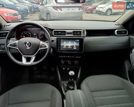Серый Рено Дастер, объемом двигателя 1.46 л и пробегом 117 тыс. км за 19800 $, фото 14 на Automoto.ua