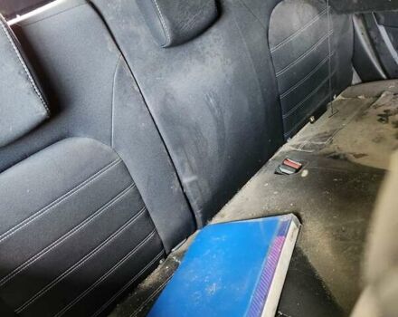 Серый Рено Дастер, объемом двигателя 1.5 л и пробегом 100 тыс. км за 6000 $, фото 3 на Automoto.ua