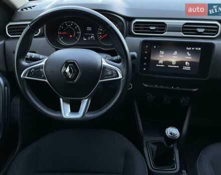 Серый Рено Дастер, объемом двигателя 1.5 л и пробегом 56 тыс. км за 18200 $, фото 10 на Automoto.ua