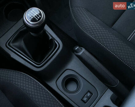 Серый Рено Дастер, объемом двигателя 1.5 л и пробегом 56 тыс. км за 18200 $, фото 19 на Automoto.ua