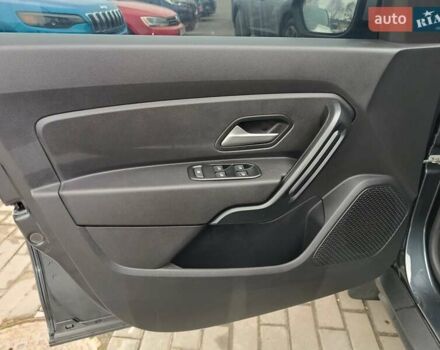 Серый Рено Дастер, объемом двигателя 1.46 л и пробегом 117 тыс. км за 19800 $, фото 10 на Automoto.ua