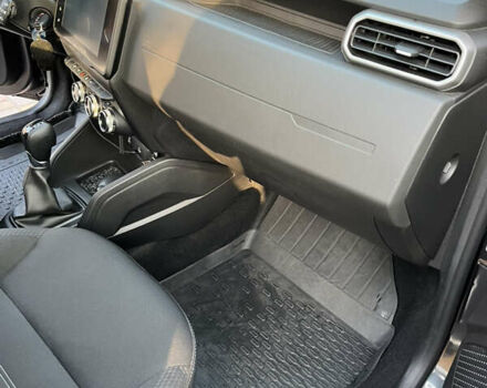 Серый Рено Дастер, объемом двигателя 1.46 л и пробегом 58 тыс. км за 18500 $, фото 20 на Automoto.ua