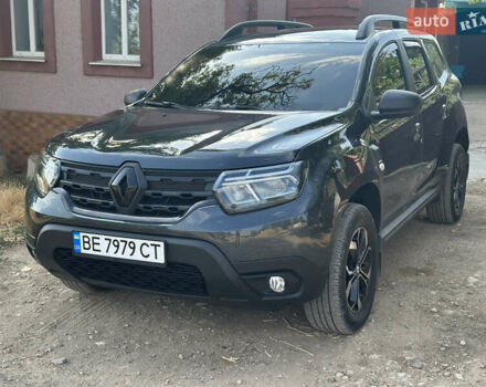 Серый Рено Дастер, объемом двигателя 1.46 л и пробегом 31 тыс. км за 23000 $, фото 2 на Automoto.ua
