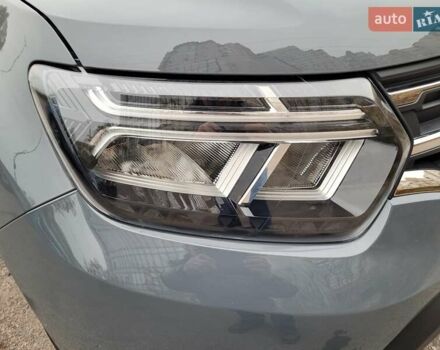 Серый Рено Дастер, объемом двигателя 1.6 л и пробегом 12 тыс. км за 18900 $, фото 26 на Automoto.ua