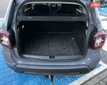 Серый Рено Дастер, объемом двигателя 1.5 л и пробегом 56 тыс. км за 18200 $, фото 6 на Automoto.ua