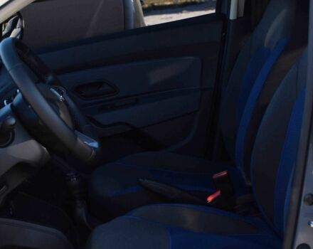 Сірий Рено Дастер, об'ємом двигуна 1.6 л та пробігом 20 тис. км за 17900 $, фото 8 на Automoto.ua