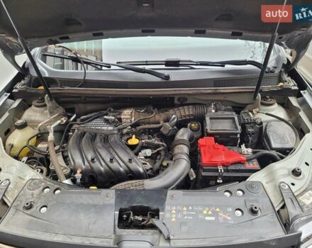 Серый Рено Дастер, объемом двигателя 1.6 л и пробегом 12 тыс. км за 18900 $, фото 5 на Automoto.ua