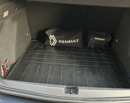 Серый Рено Дастер, объемом двигателя 1.46 л и пробегом 58 тыс. км за 18500 $, фото 19 на Automoto.ua