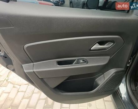 Серый Рено Дастер, объемом двигателя 1.46 л и пробегом 117 тыс. км за 19800 $, фото 13 на Automoto.ua