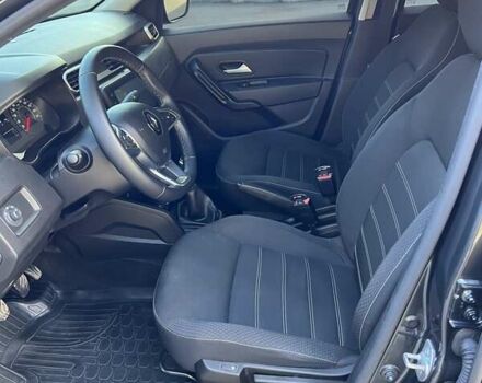 Сірий Рено Дастер, об'ємом двигуна 1.46 л та пробігом 98 тис. км за 22000 $, фото 8 на Automoto.ua