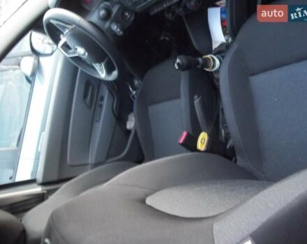 Серый Рено Дастер, объемом двигателя 1.5 л и пробегом 2 тыс. км за 23000 $, фото 4 на Automoto.ua