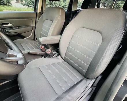 Серый Рено Дастер, объемом двигателя 1.5 л и пробегом 58 тыс. км за 19999 $, фото 14 на Automoto.ua