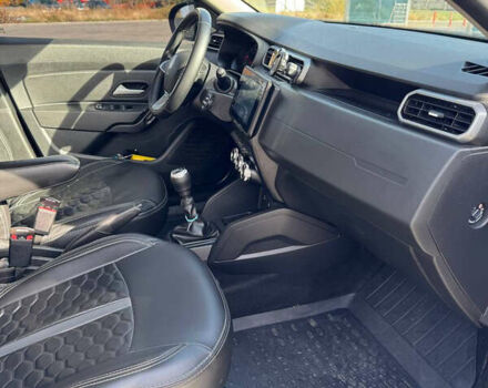 Рено Дастер 2024 в Николаеве на Automoto.ua Серый Рено Дастер, объемом двигателя 1.46 л и пробегом 43 тыс. км за 22800 $, фото 42 на Automoto.ua