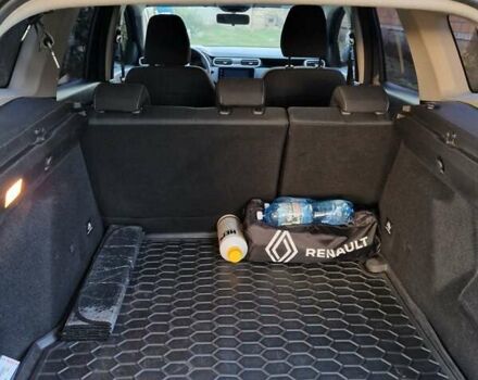 Сірий Рено Дастер, об'ємом двигуна 1.6 л та пробігом 37 тис. км за 15800 $, фото 21 на Automoto.ua