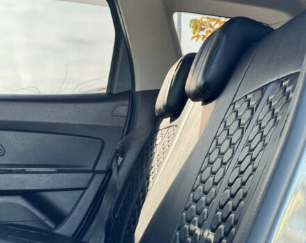 Рено Дастер 2024 в Николаеве на Automoto.ua Серый Рено Дастер, объемом двигателя 1.46 л и пробегом 43 тыс. км за 22800 $, фото 26 на Automoto.ua