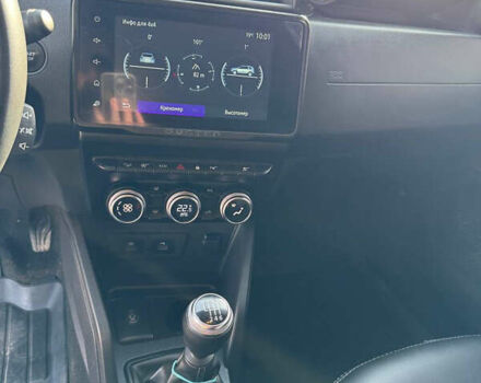 Рено Дастер 2024 в Николаеве на Automoto.ua Серый Рено Дастер, объемом двигателя 1.46 л и пробегом 43 тыс. км за 22800 $, фото 38 на Automoto.ua