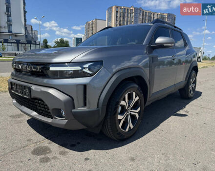Серый Рено Дастер, объемом двигателя 1.33 л и пробегом 2 тыс. км за 24700 $, фото 3 на Automoto.ua