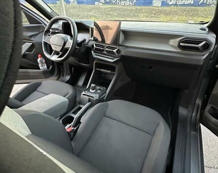 Серый Рено Дастер, объемом двигателя 1.33 л и пробегом 4 тыс. км за 25800 $, фото 10 на Automoto.ua