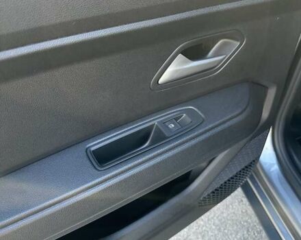 Серый Рено Дастер, объемом двигателя 1.33 л и пробегом 8 тыс. км за 24800 $, фото 18 на Automoto.ua