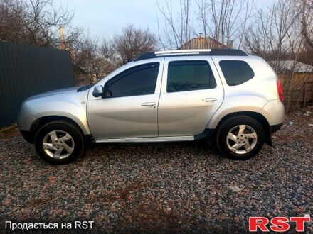 Серый Рено Дастер, объемом двигателя 1.6 л и пробегом 1170 тыс. км за 10000 $, фото 1 на Automoto.ua