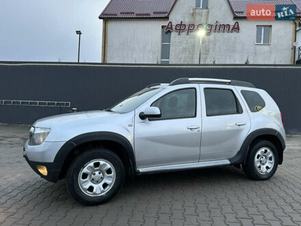 Серый Рено Дастер, объемом двигателя 1.6 л и пробегом 140 тыс. км за 10369 $, фото 1 на Automoto.ua